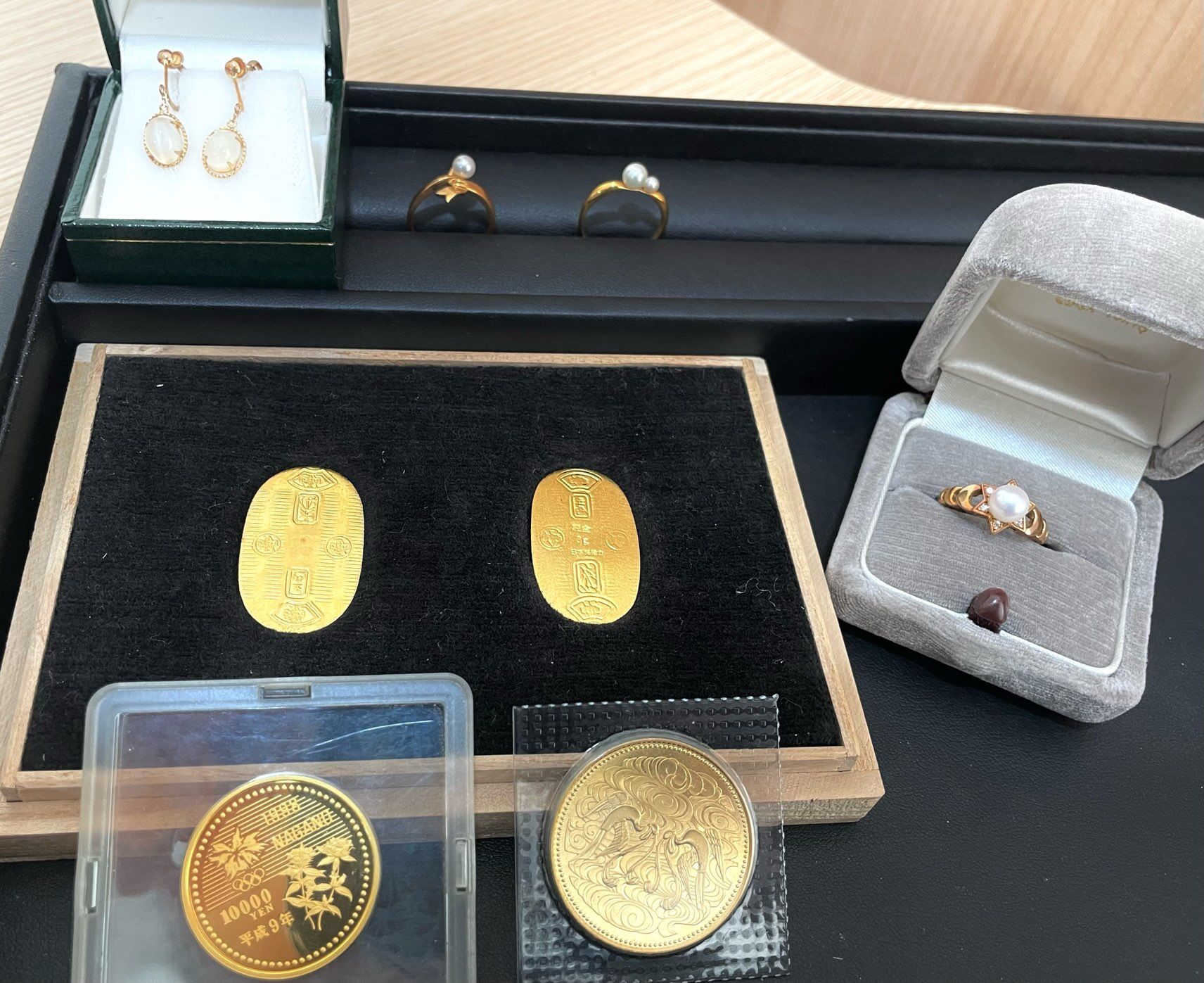 鶴見区で貴金属 小判 アクセサリーの買取なら買取店わかば鶴見駅前店へ