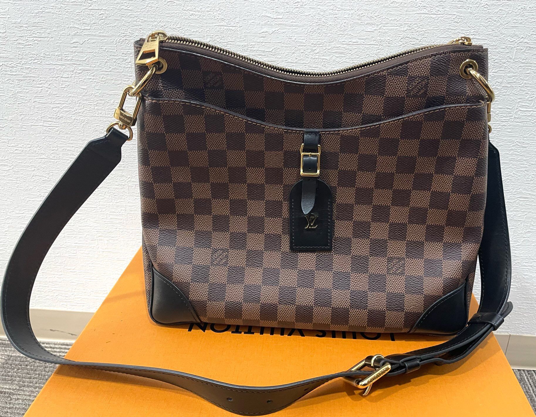 鶴見区でルイヴィトンのダミエ オデオン ショルダーバッグの買取なら買取店わかば鶴見駅前店へ