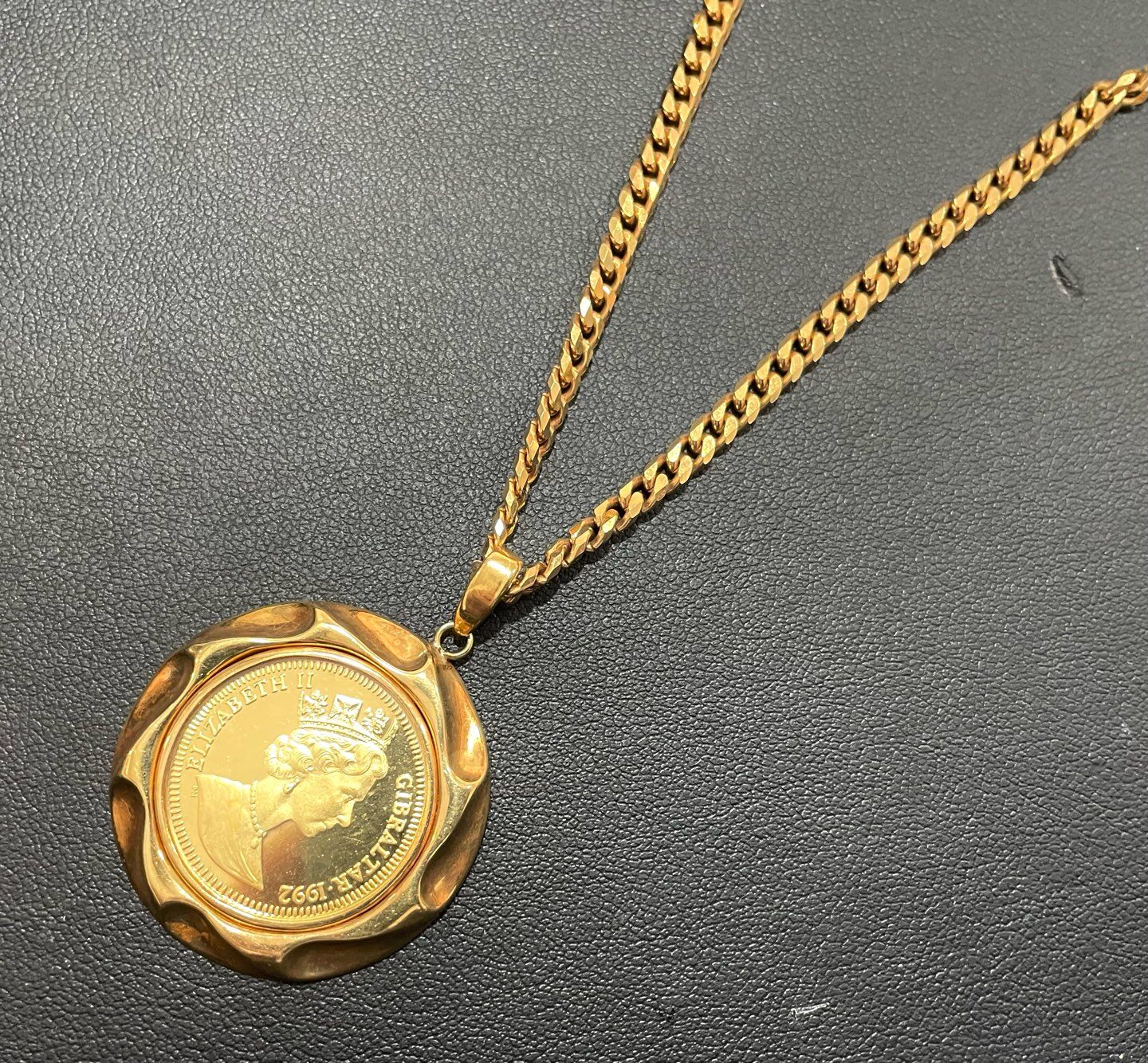 鶴見区で貴金属 金貨 コインのアクセサリー買取なら買取店わかば鶴見駅前店へ
