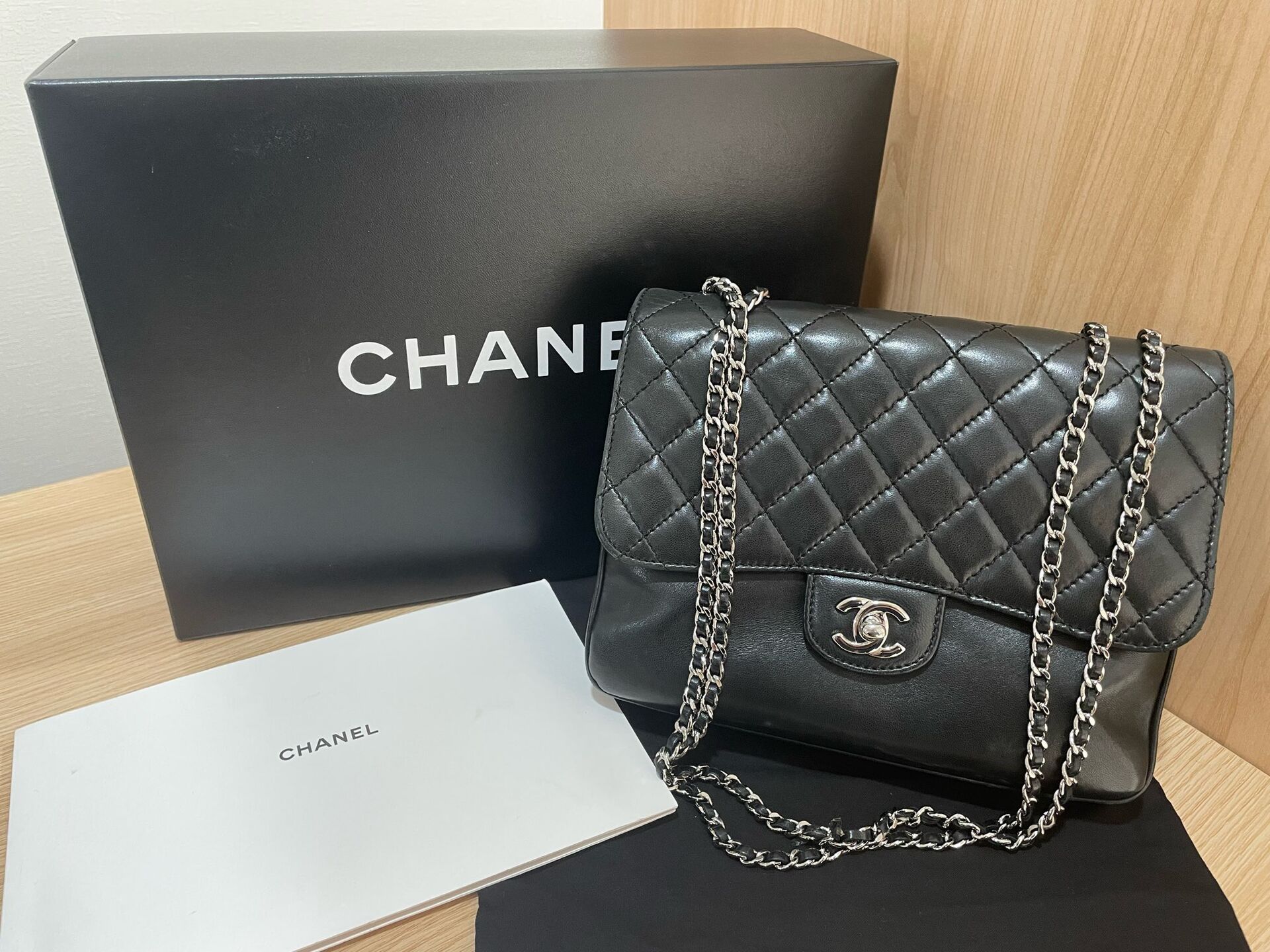 鶴見区でシャネルのマトラッセ シルバー金具 チェーンショルダーバッグの買取なら買取店わかば鶴見駅前店へ