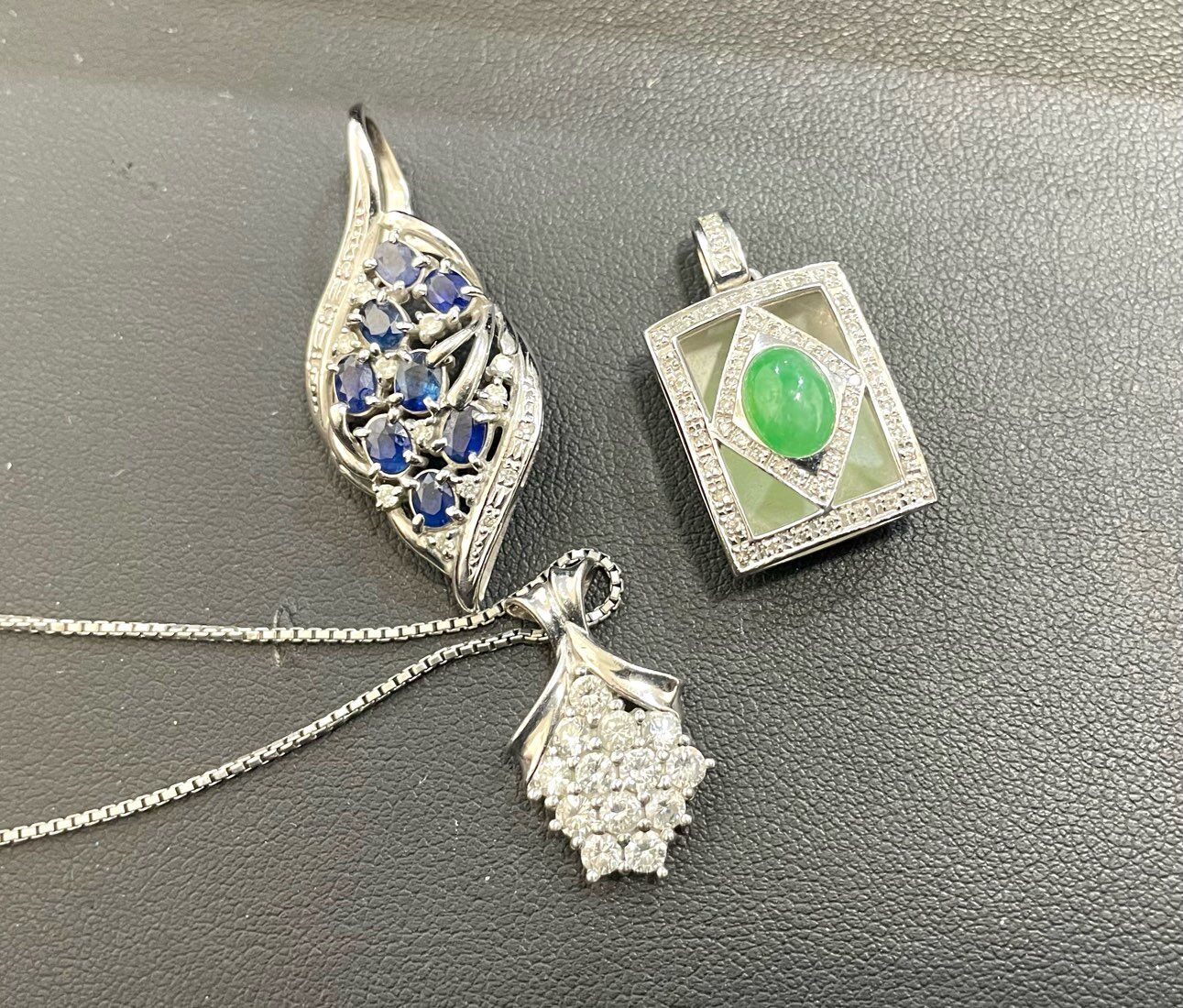 鶴見区で金プラチナのサファイアやヒスイの宝石買取なら買取店わかば鶴見駅前店へ