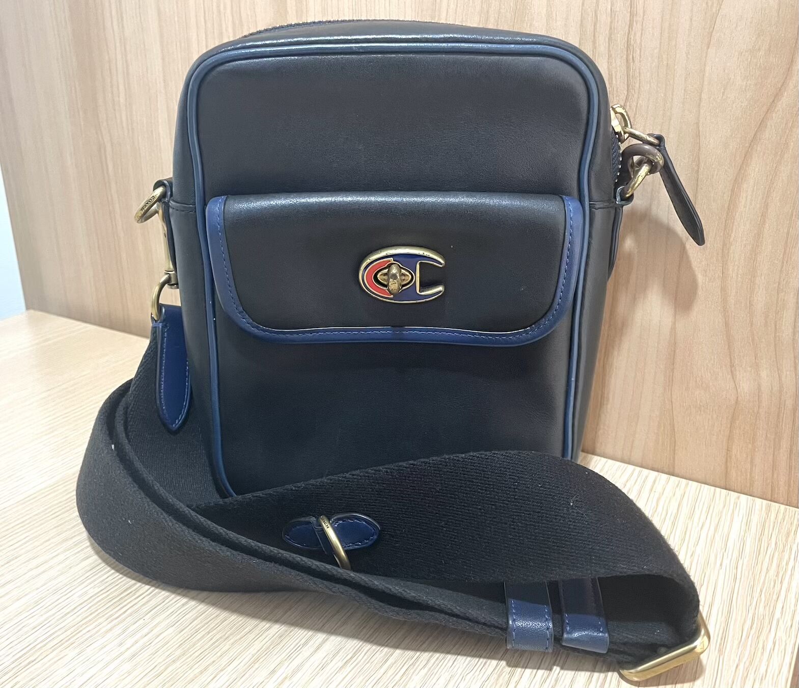 COACH チャンピオンコラボ ショルダーバッグ