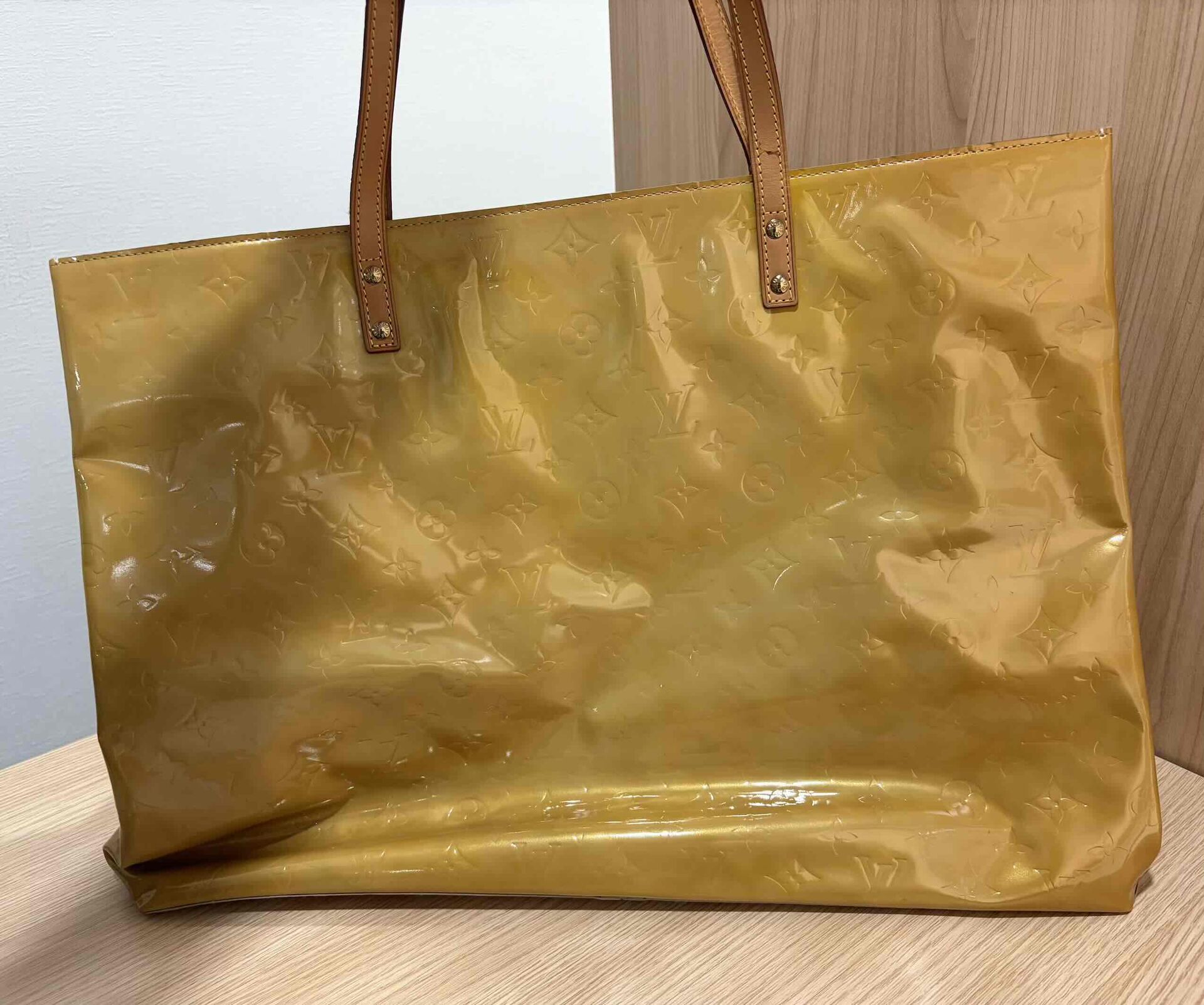 Louis Vuitton ルイヴィトン ヴェルニ リードGMをお買取りしました！【買取店わかば鶴見駅前店】