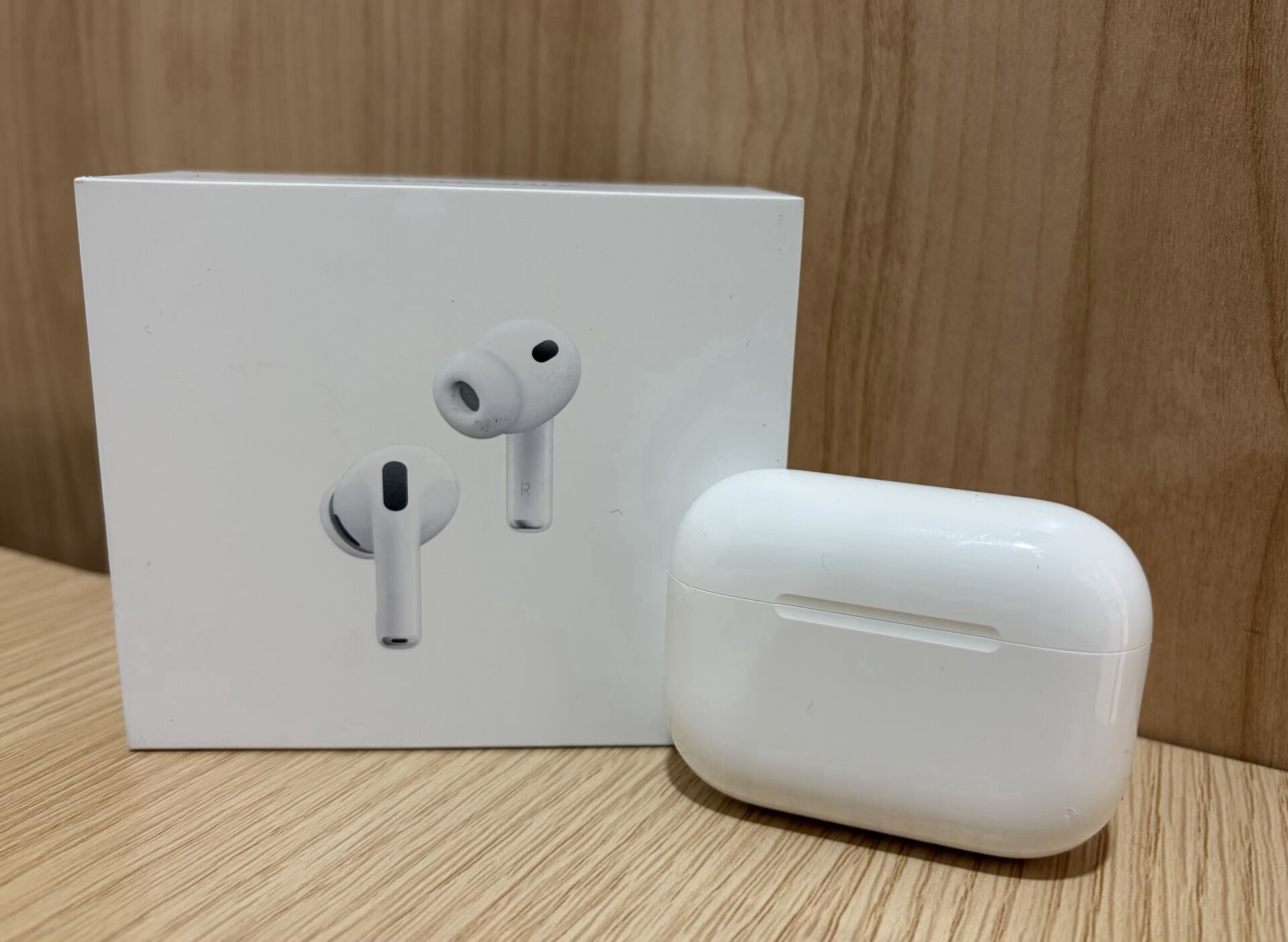 Apple エアポッズをお買取りしました！【買取店わかば鶴見駅前店】